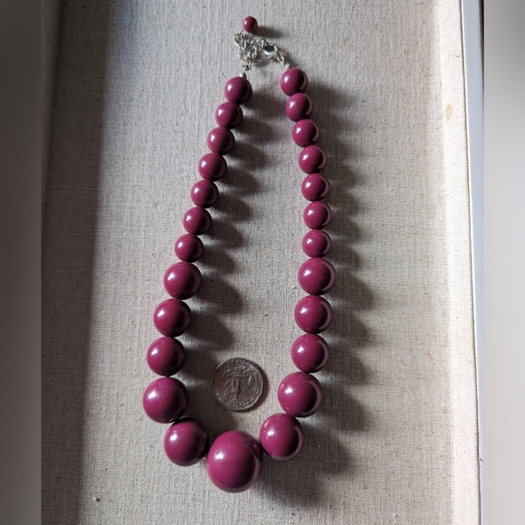 Retro Chunky Hot Raspberry Pink Graduated Bead Necklace 16 -19" - Picture 2 of 6